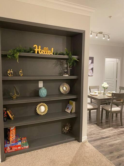 Your Warm Spacious Unit With Pool - Medical Center Х'юстон Екстер'єр фото